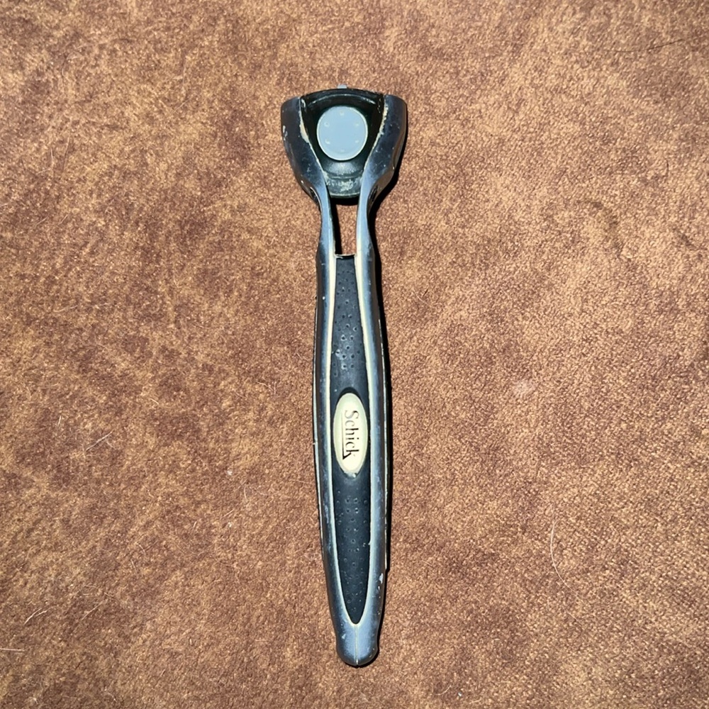 Schick Quattro Razor Handle